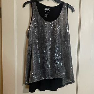 Rock 47 wrangler tank with sequin. Size medium.  Good condition.